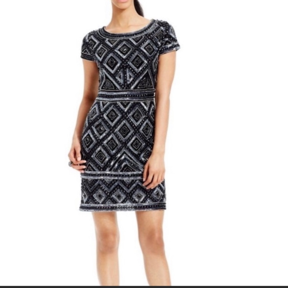 Adrianna Papell short sleeves beaded dress - Picture 4 of 10